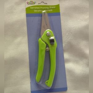 🌷‼️5/$20 - Garden Collection Serrated Pruning Shear stainless steel Cut & Snip